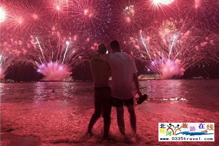 北戴河南戴河?xùn)|戴河煙花焰火沙灘篝火晚會北戴河南戴河?xùn)|戴河煙花焰火沙灘篝火晚會