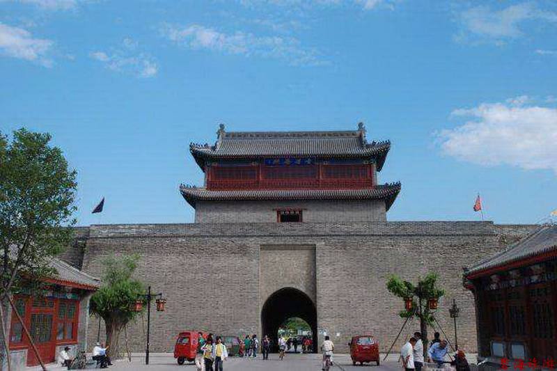 超值“山海關十年暢游卡”（包含天下第一關、老龍頭、角山、長壽山、孟姜女廟等九大景區(qū)）