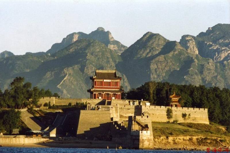 超值“山海關十年暢游卡”（包含天下第一關、老龍頭、角山、長壽山、孟姜女廟等九大景區(qū)）