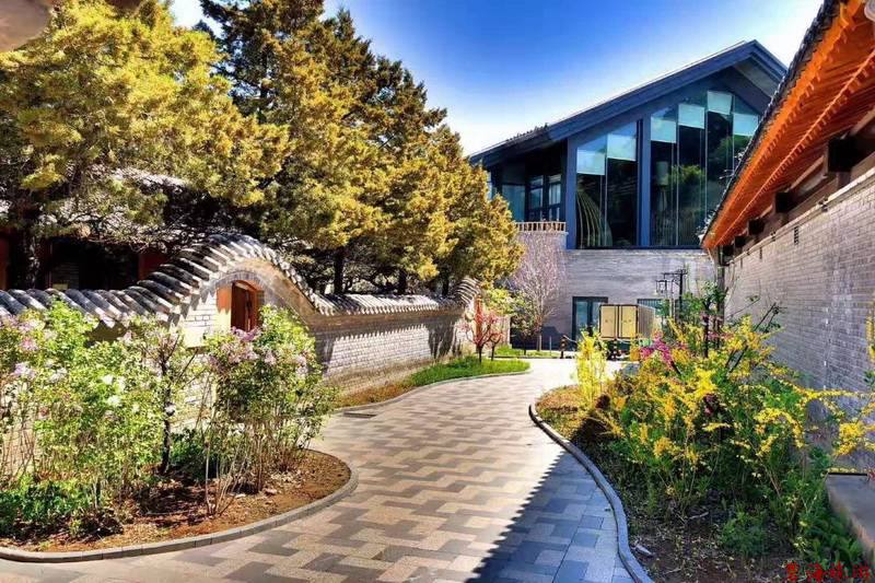 承德金山嶺長城大酒店咨詢預(yù)定電話18633570222 15703350808