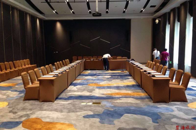 承德金山嶺長城大酒店咨詢預(yù)定電話18633570222 15703350808