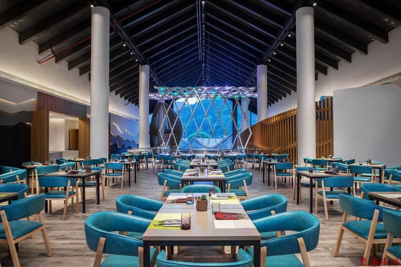 承德金山嶺長城大酒店咨詢預(yù)定電話18633570222 15703350808