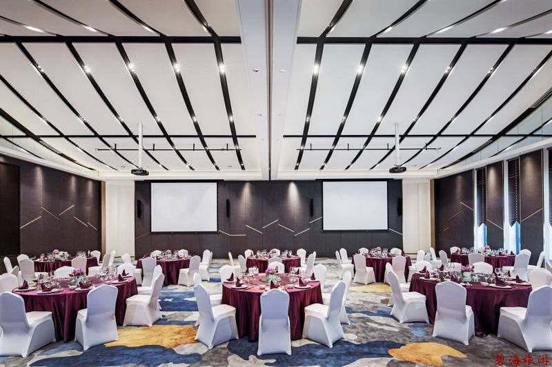 承德金山嶺長城大酒店咨詢預(yù)定電話18633570222 15703350808