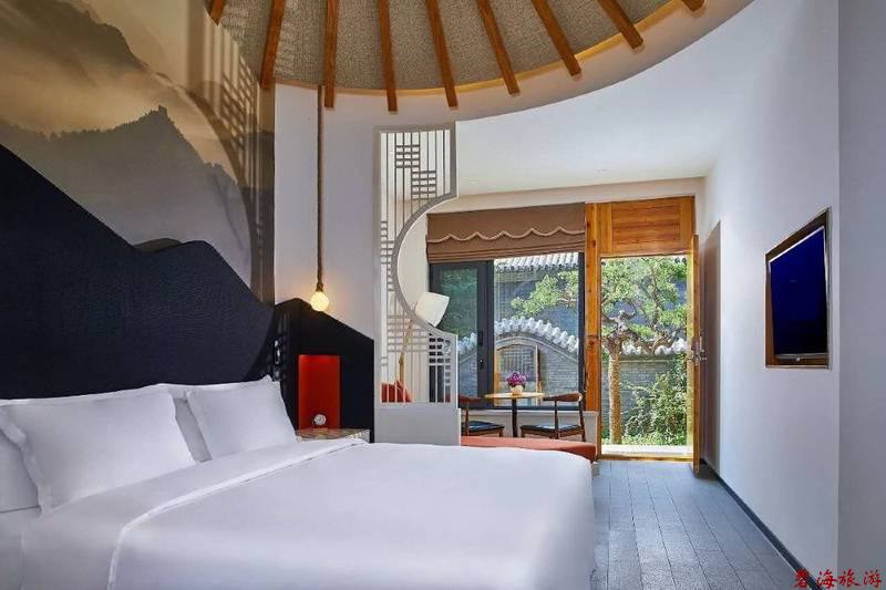 承德金山嶺長城大酒店咨詢預(yù)定電話18633570222 15703350808