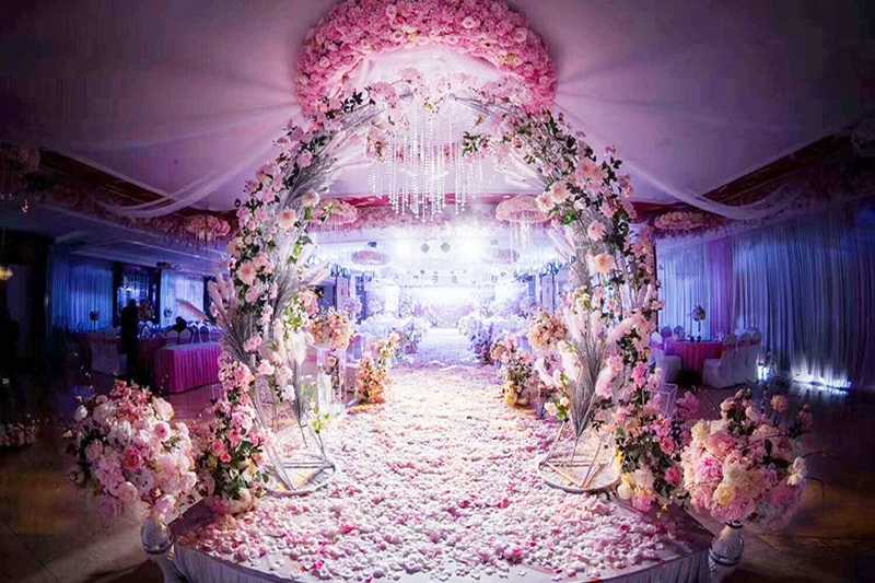 秦皇島禧宴婚禮酒店預(yù)定專線18633570222  15703350808